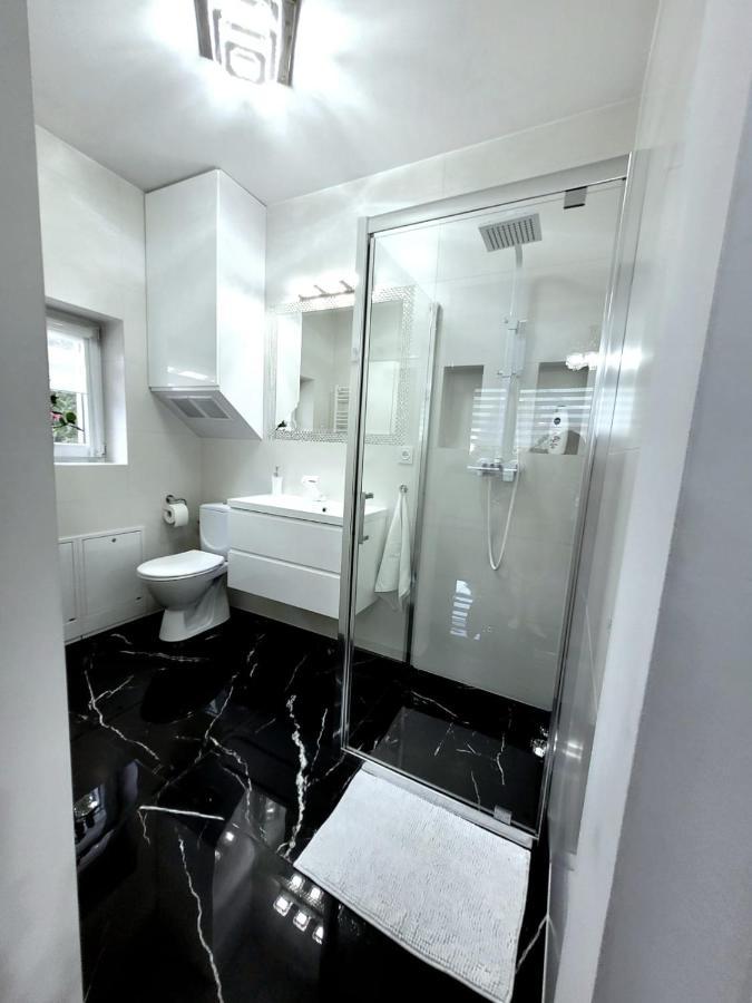 Apartament Glamour Gniezno Exterior photo